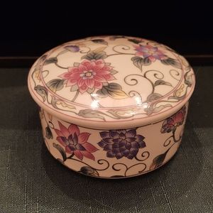 Trinket Jar With A Beautiful Foral Pattern